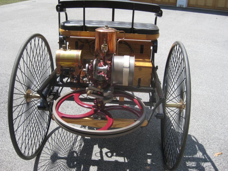  Benz Patent Motorwagen Replica 1886 года  (фото 17 из 18)